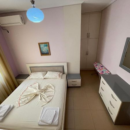Flower Apartment Sarandë 外观 照片